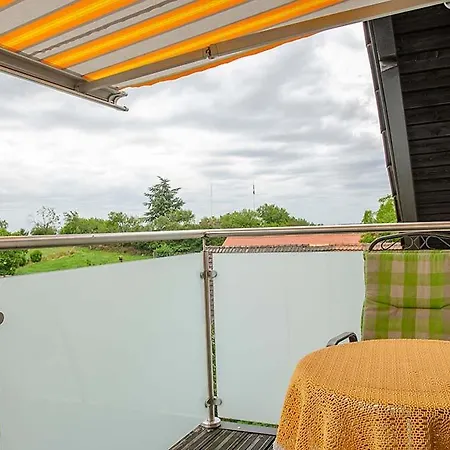 Haus Storck Mit Parkplatz Und Im Eg Angenehm Kuehl Appartement